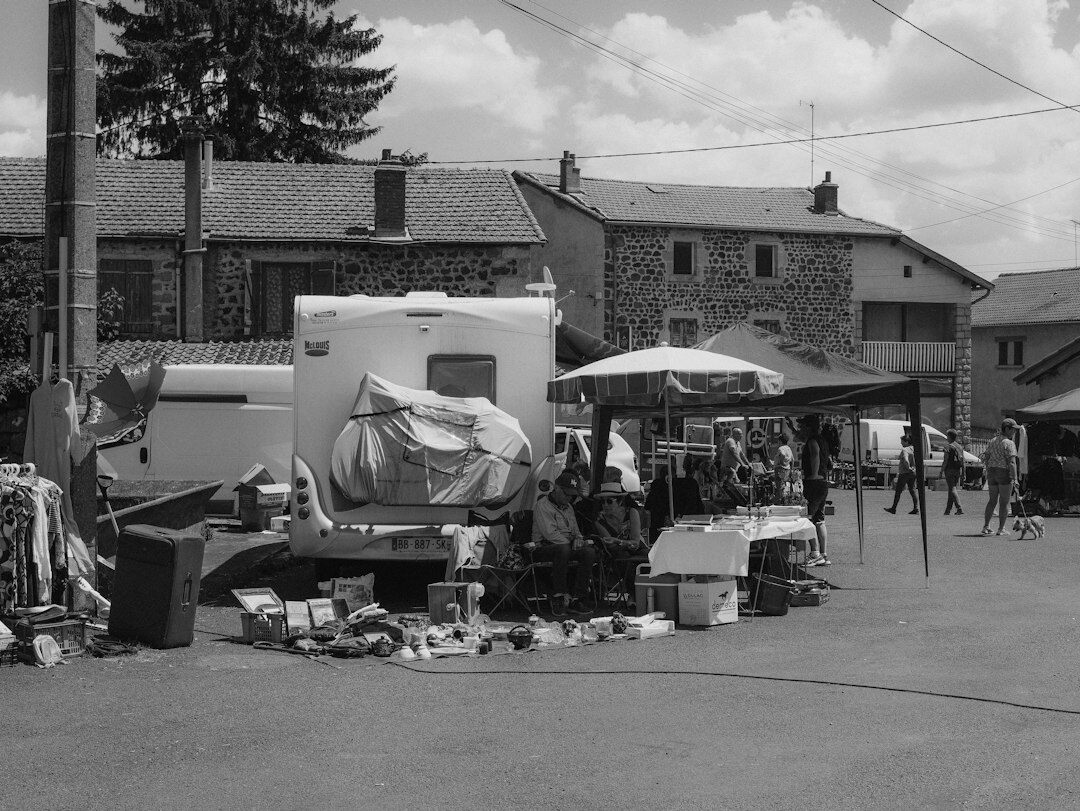 local market vendors